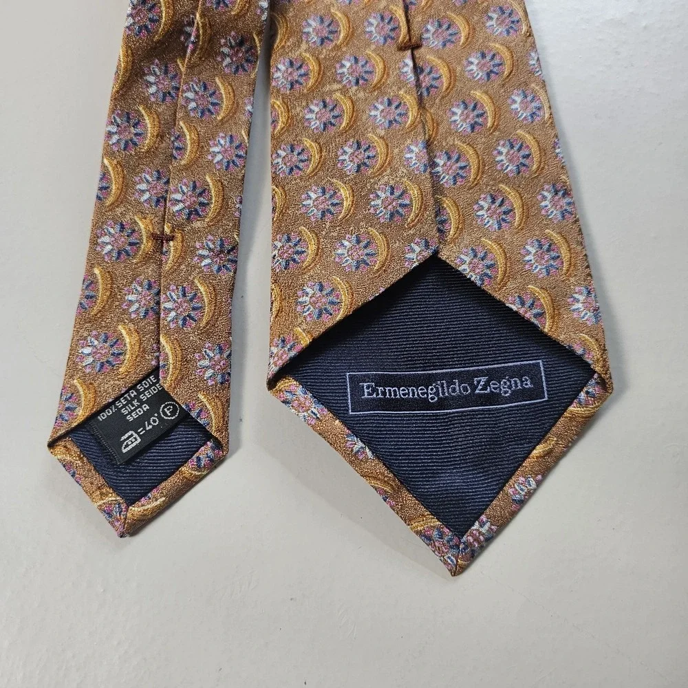 Ermenegildo Zegna 100% Silk‎ Tie Made in Italy Bronze Floral 3.5
